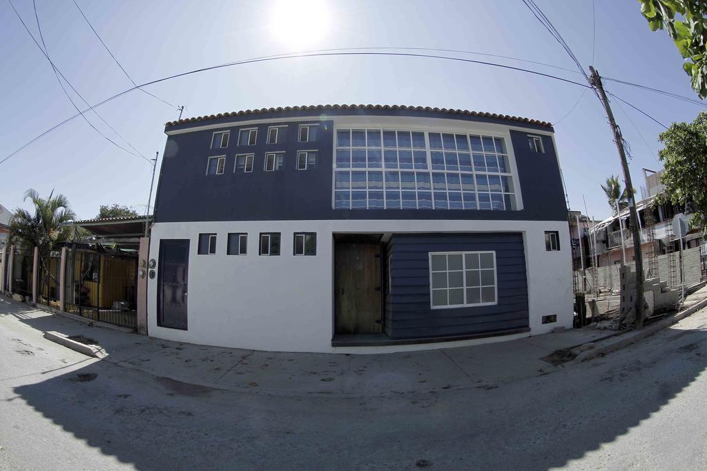 Hostal Azul Y Blanco Санта-Крус-Уатулько Номер фото